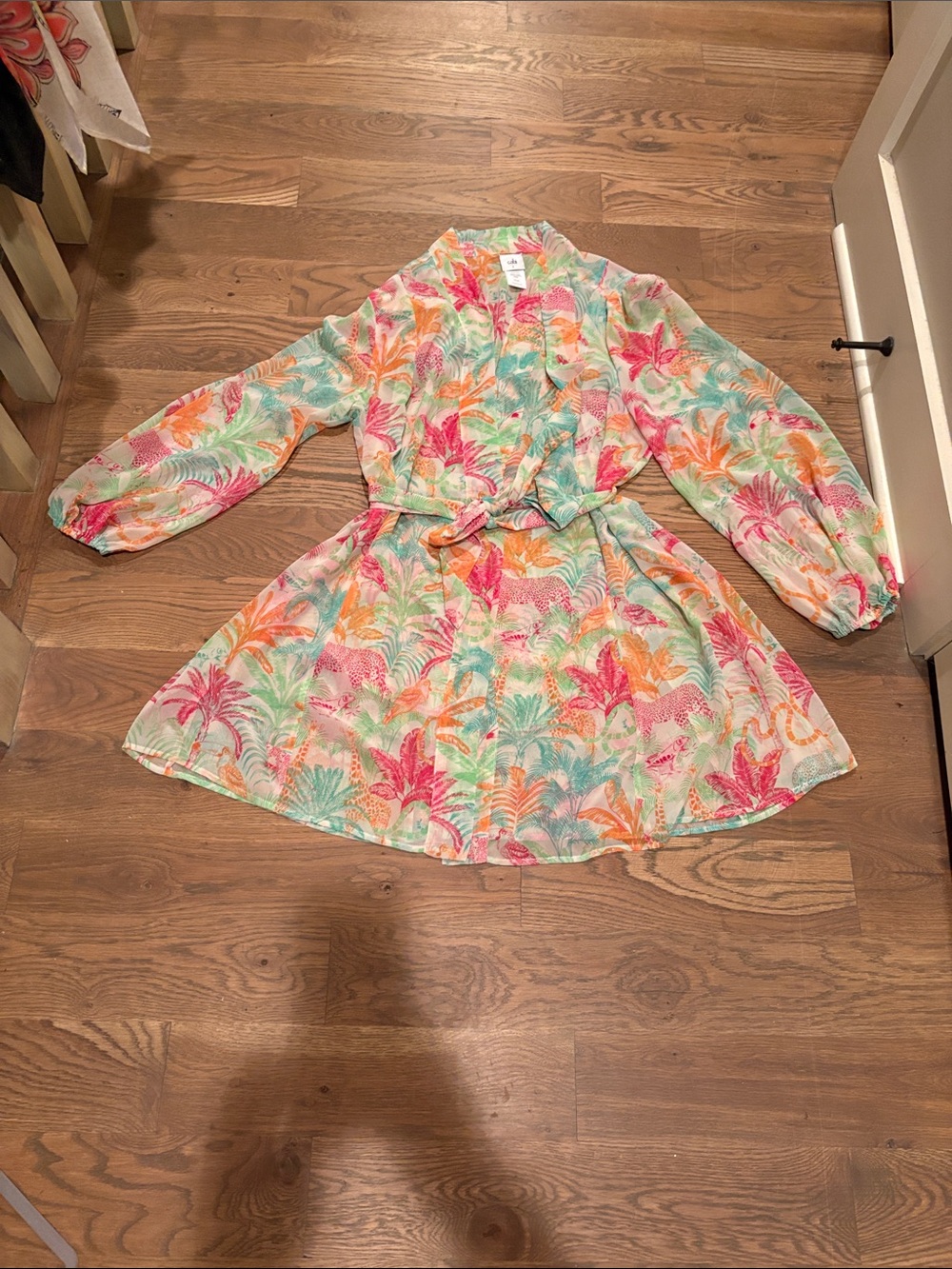 CAbi Palm Print Lightweight Shirt Jacket in Coral, Mint, Peach. Never worn